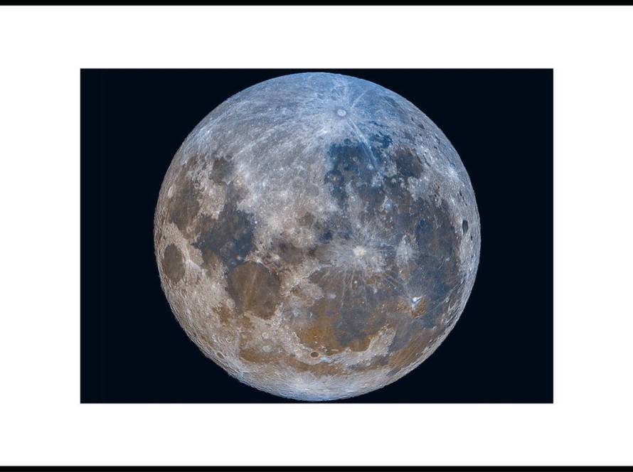 A Unique Colourful and Educational Fullmoon - Solar System