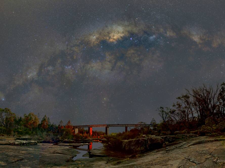 Milky Way Arch Over the Queensland Sky — Where the Cosmos Meets History